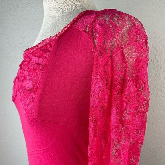 IN Diffusion Pink Lace Long Sleeve Tip Size S EUC - Picture 4 of 7